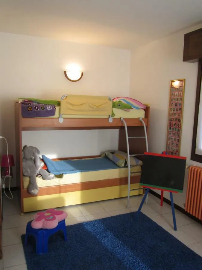 Casa Ruscello Villa San Siro  0*, San Siro (Lombardy)
