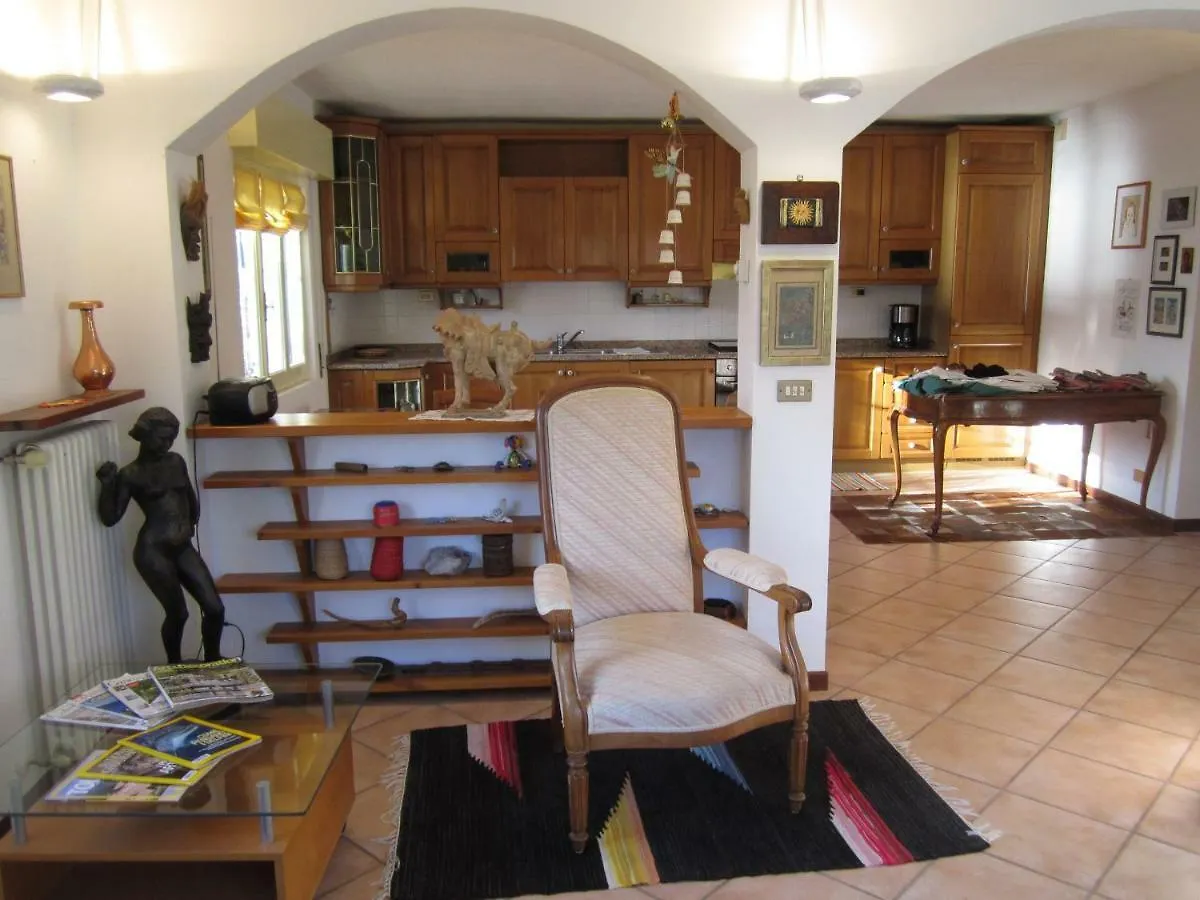 Holiday home Casa Ruscello Villa San Siro